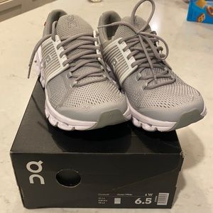 On Running Cloudswift NIB Size 6.5 / Glacier/White